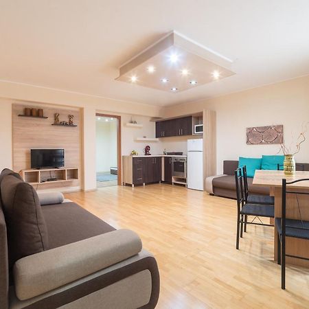 Aqua Line Apartmanhaz Hajduszoboszlo Luaran gambar