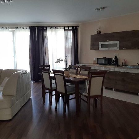 Aqua Line Apartmanhaz Hajduszoboszlo Luaran gambar