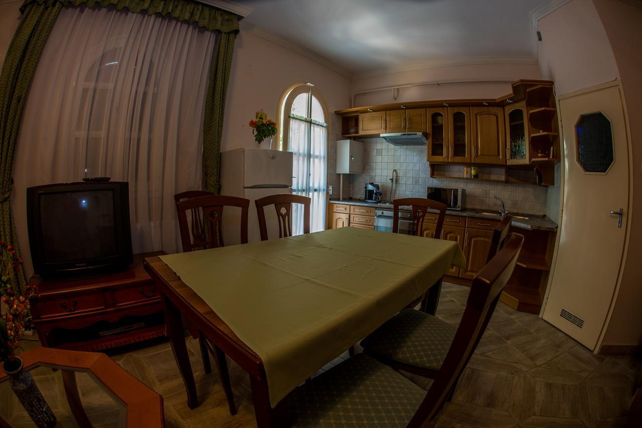 Aqua Line Apartmanhaz Hajduszoboszlo Luaran gambar
