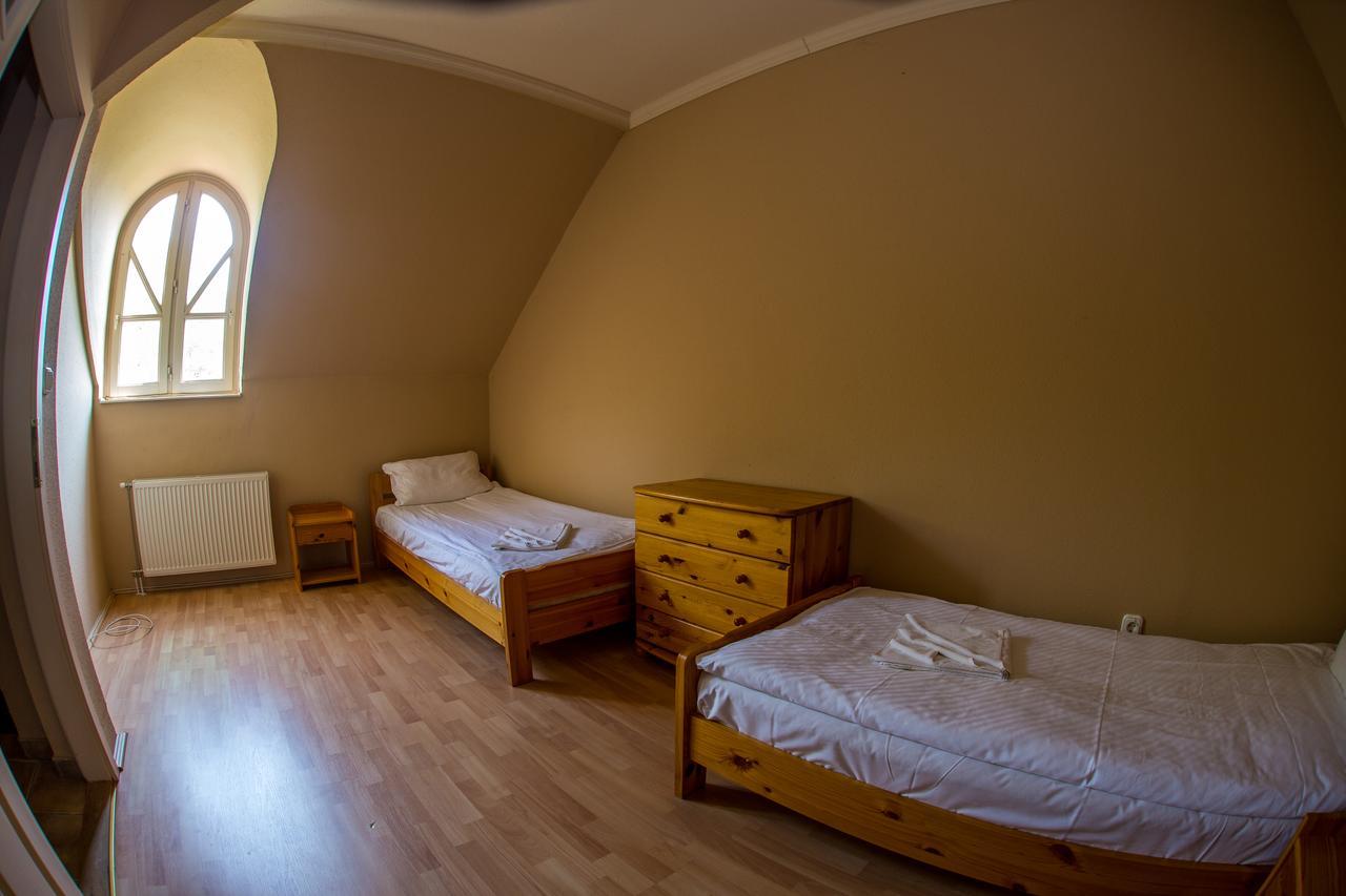 Aqua Line Apartmanhaz Hajduszoboszlo Luaran gambar