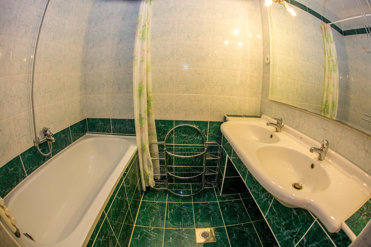 Aqua Line Apartmanhaz Hajduszoboszlo Luaran gambar