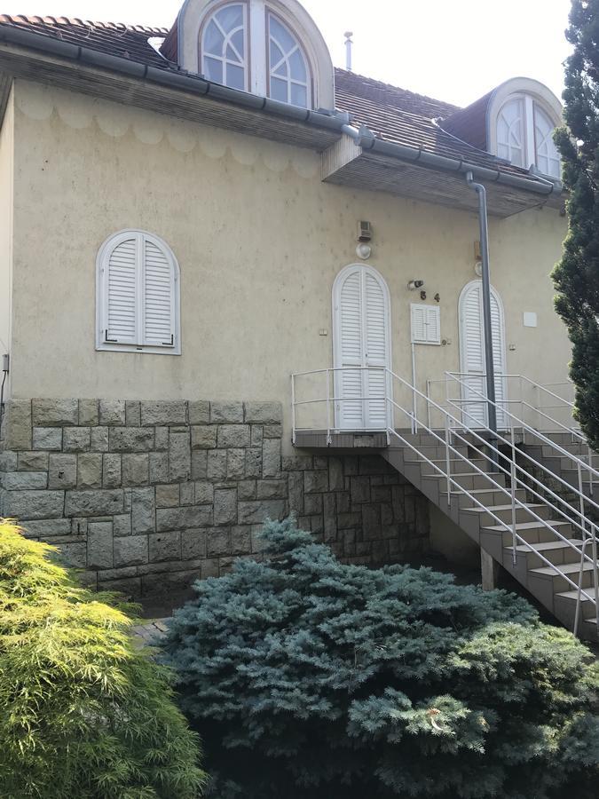 Aqua Line Apartmanhaz Hajduszoboszlo Luaran gambar
