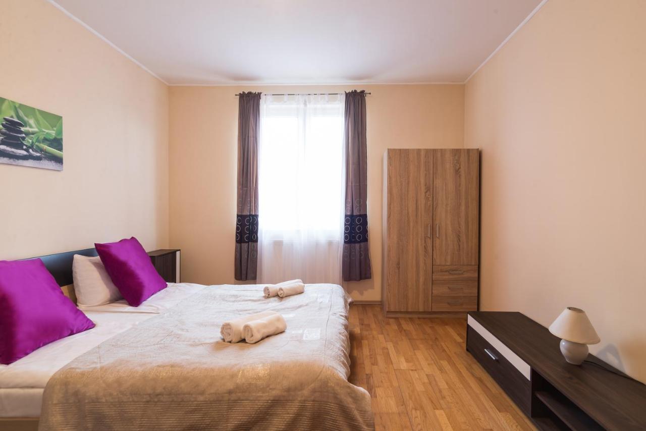 Aqua Line Apartmanhaz Hajduszoboszlo Luaran gambar